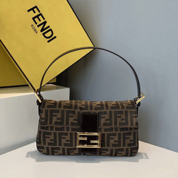 FENDI Handbag 120401B