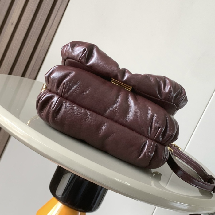 LOE--- Puffer Goya bag size:20CM～13CM～6CM Women's Bags, Loewe Bags image