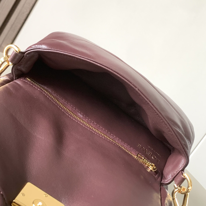 LOE--- Puffer Goya bag size:20CM～13CM～6CM Women's Bags, Loewe Bags image