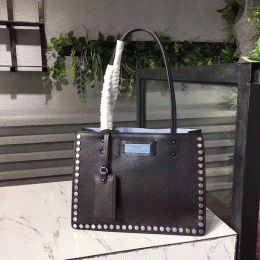 PRADA Etiquette Handbag 1BG121
